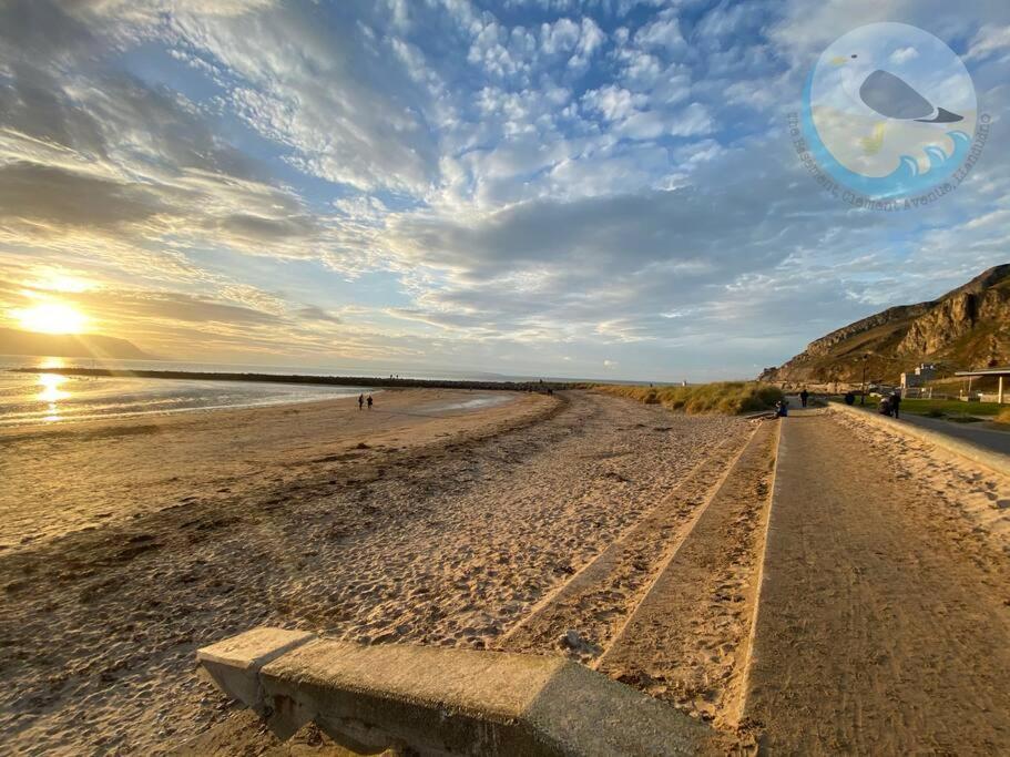 Central Llandudno, Private Parking Near To Beach, Pier & Shops エクステリア 写真